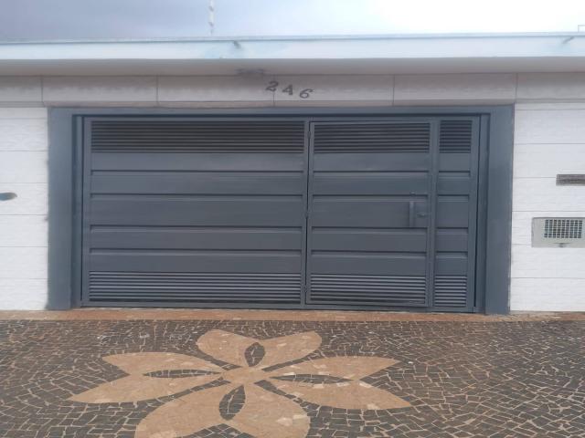 Venda em Jardim Vanessa - Leme