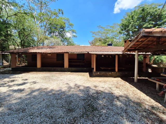 #95 - Casa para Venda em Araras - SP