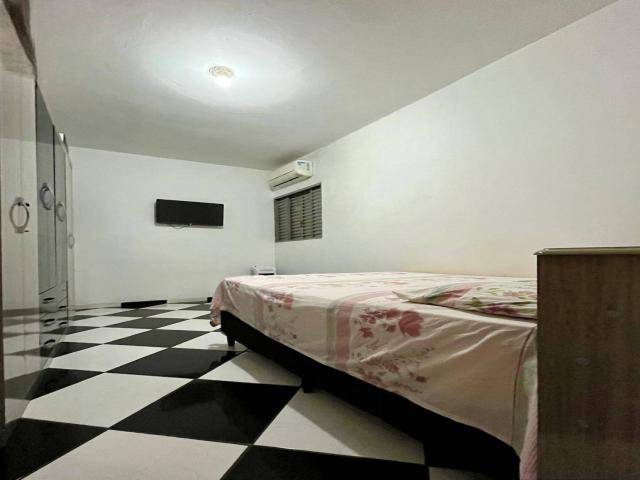 #100 - Casa para Venda em Leme - SP