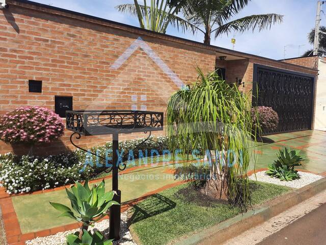 #133 - Casa para Venda em Leme - SP