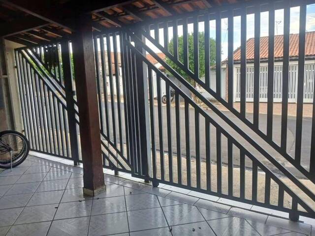 #138 - Casa para Venda em Leme - SP